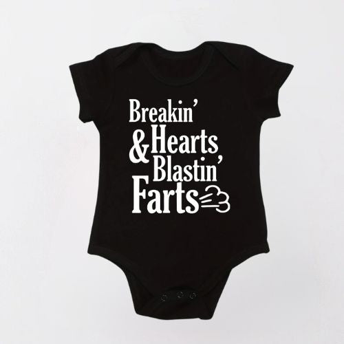 Adorable Cotton Bodysuit For Newborn - Breakin' Hearts & Farts