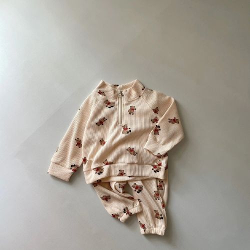 Cozy Cotton Baby Outfit Set - Long Sleeve & Pants